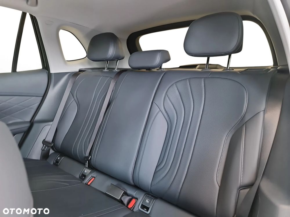 Geely Starray EM-i 1.5 PHEV Pro DHT - 25