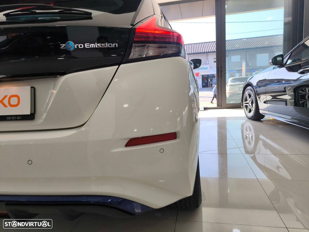 Nissan Leaf N-Connecta - 8