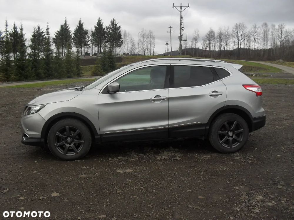 Nissan Qashqai 1.6 dCi 4 x 4 DPF Start/Stop tekna - 7