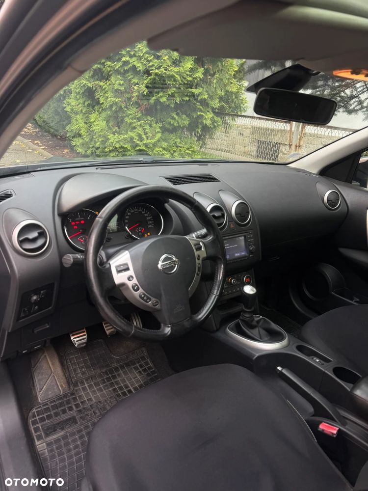 Nissan Qashqai - 13