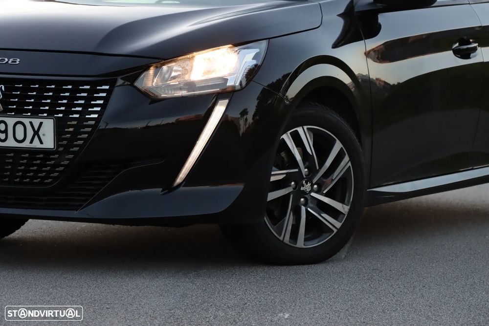 Peugeot 208 1.2 PureTech Allure EAT8 - 3
