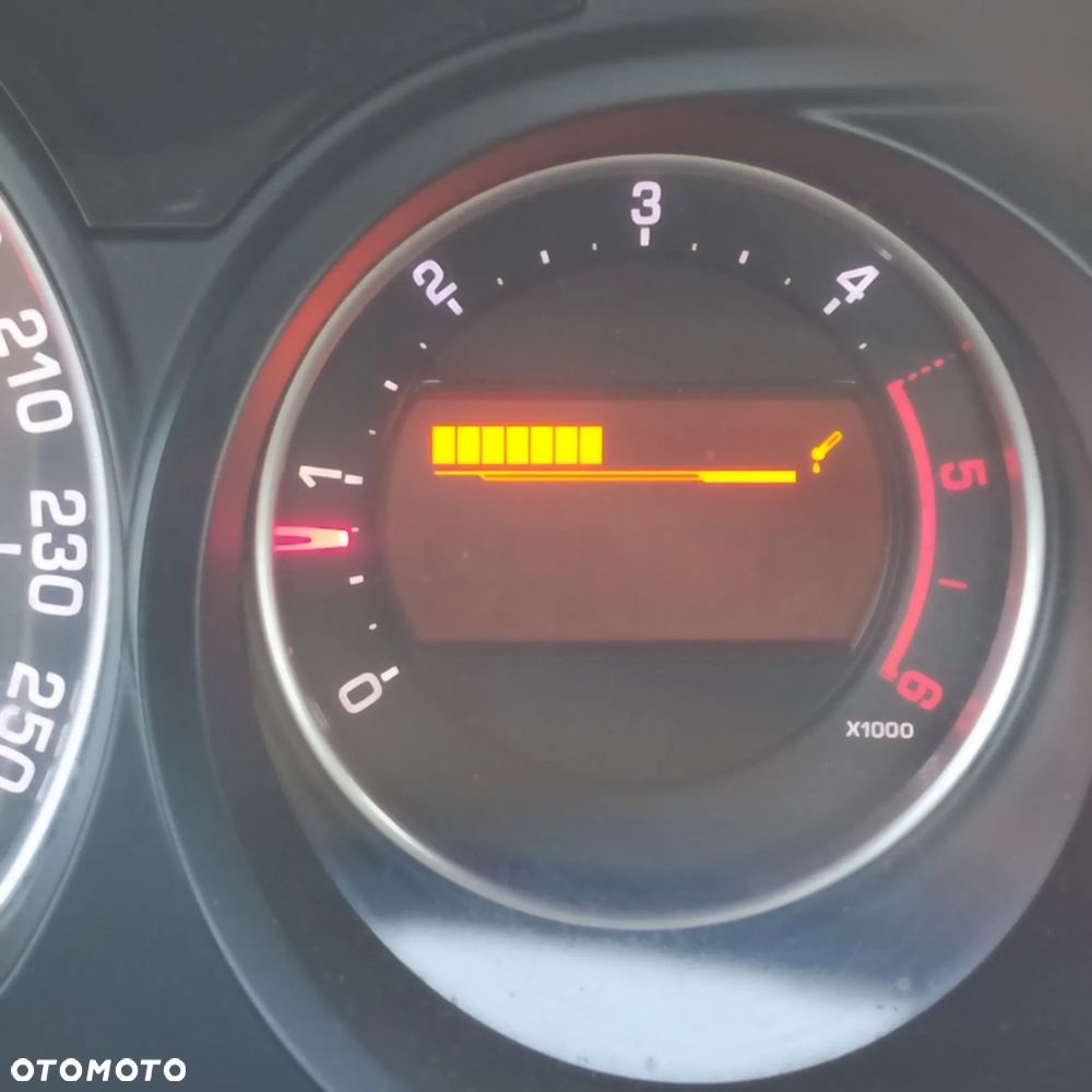 Citroën C5 1.6 HDi Dynamique Equilibre Navi - 22