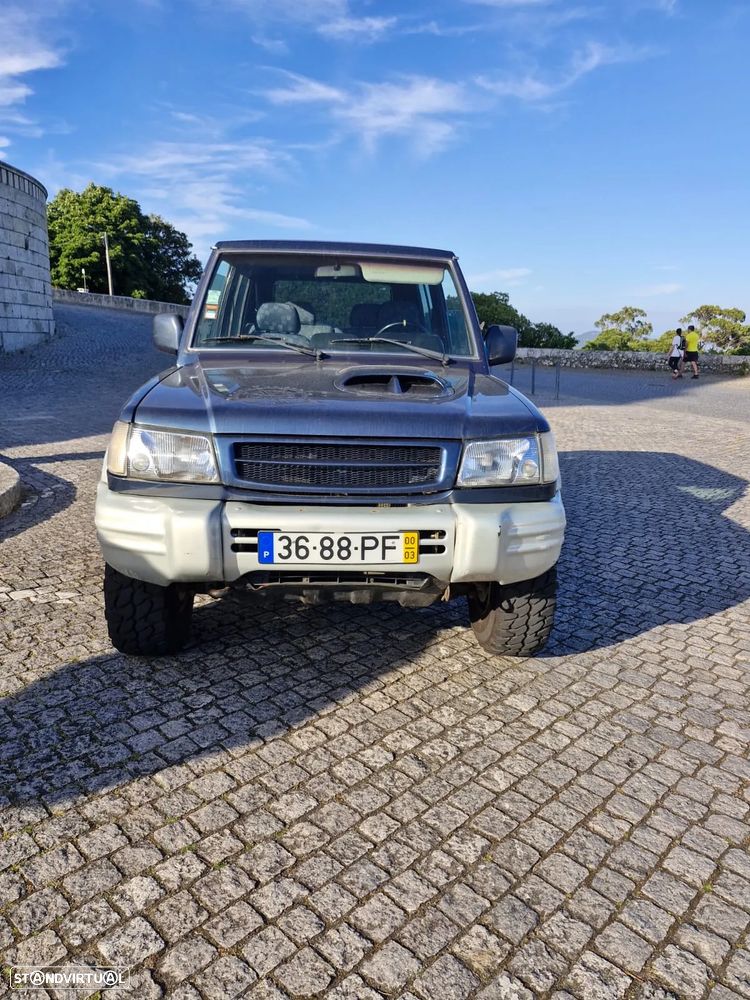 Hyundai Galloper - 2