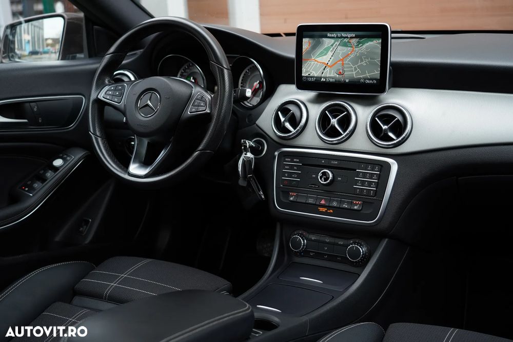 Mercedes-Benz CLA 200 d 7G-DCT - 12