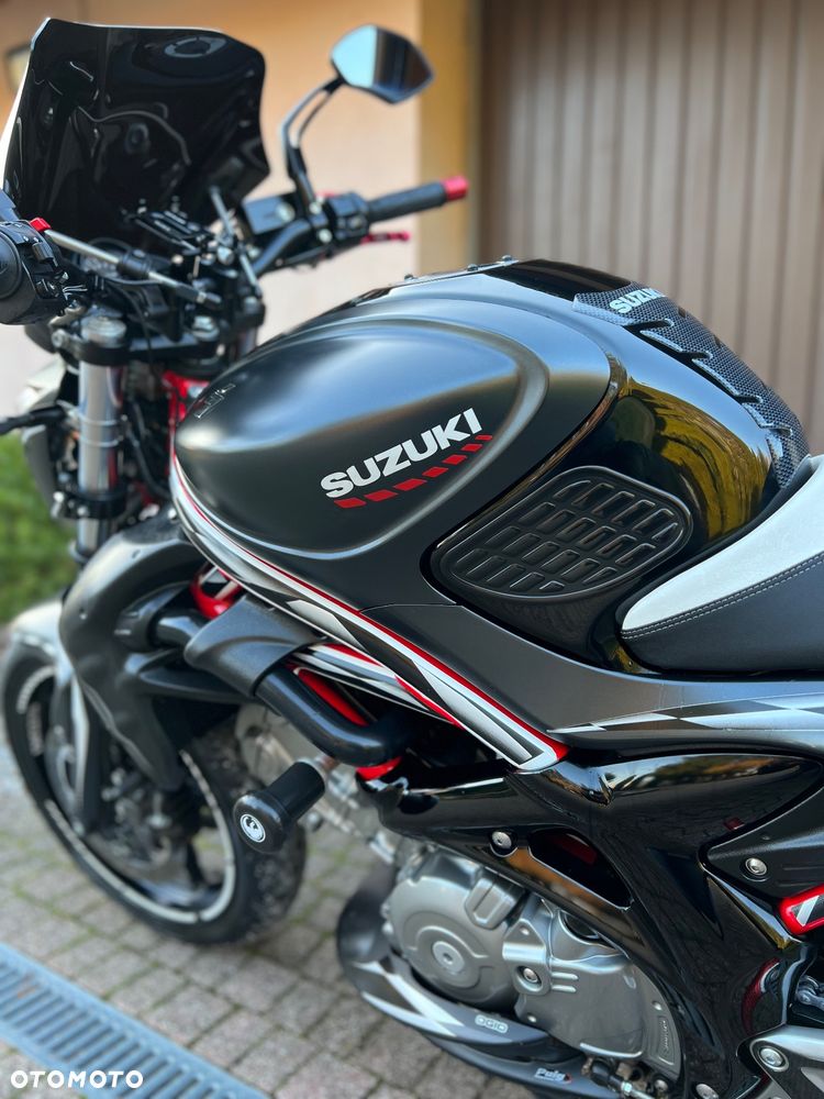 Suzuki Gladius - 28