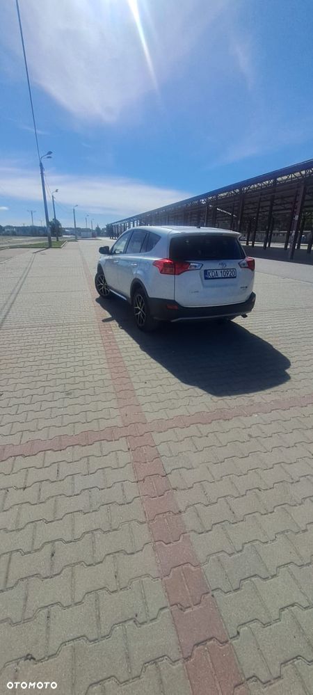 Toyota RAV4 2.0 D-4D Premium - 2