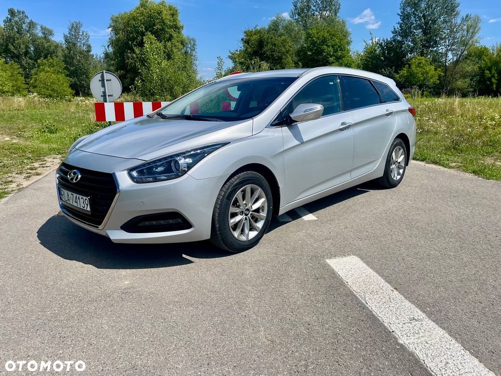 Hyundai i40 Kombi 1.7 CRDi Premium - 2