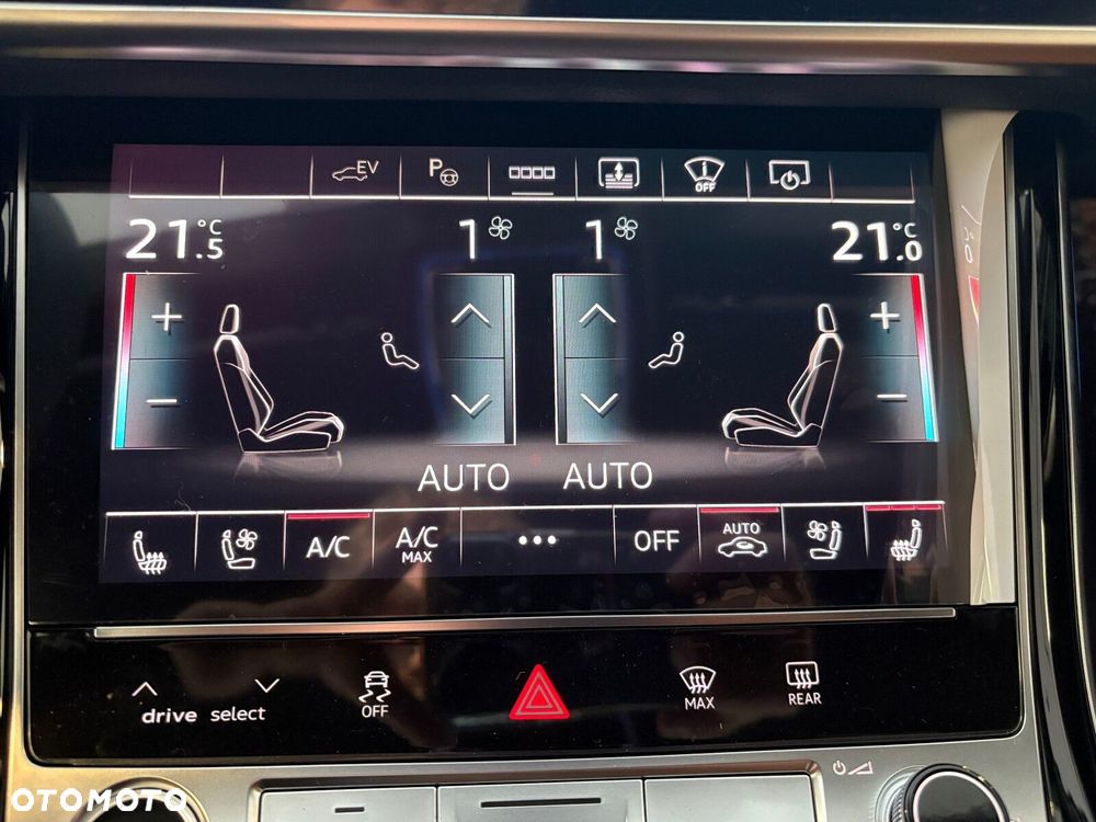 Audi A8 - 35