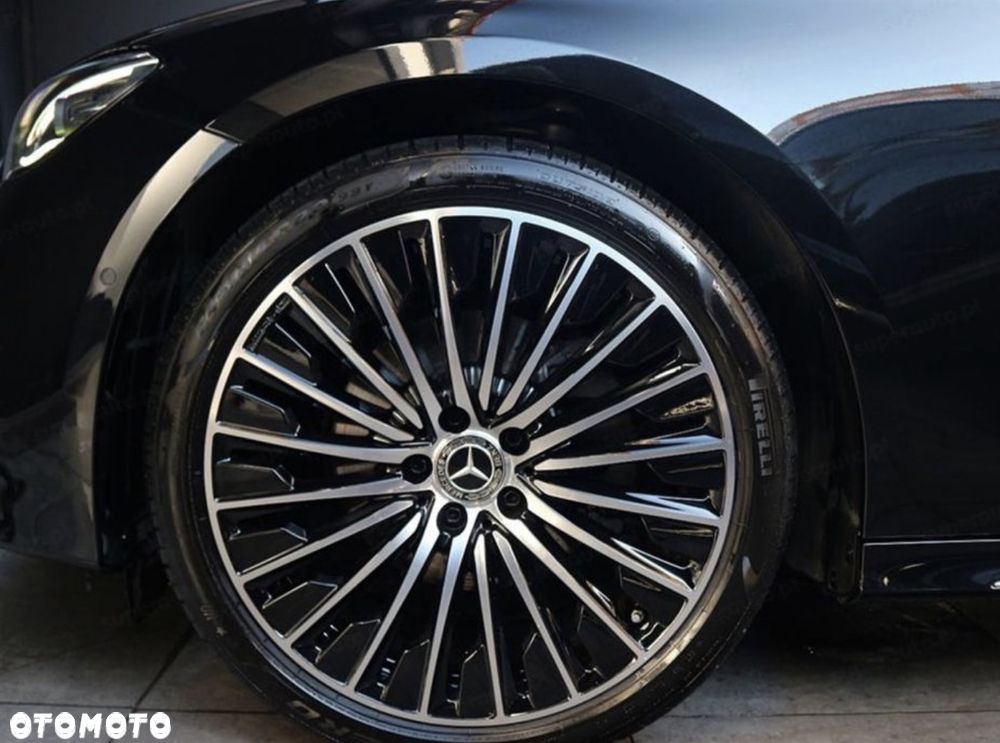 Mercedes-Benz Klasa E 300de 4Matic 9G-TRONIC AMG Line NIGHT Edition - 8