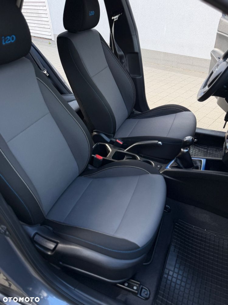 Hyundai i20 blue 1.2 Advantage - 14