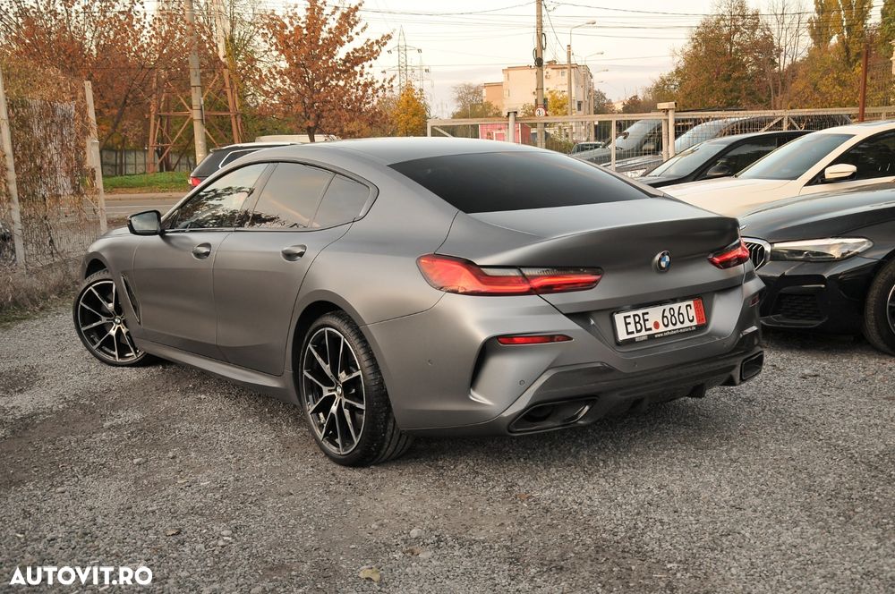 BMW Seria 8 - 7