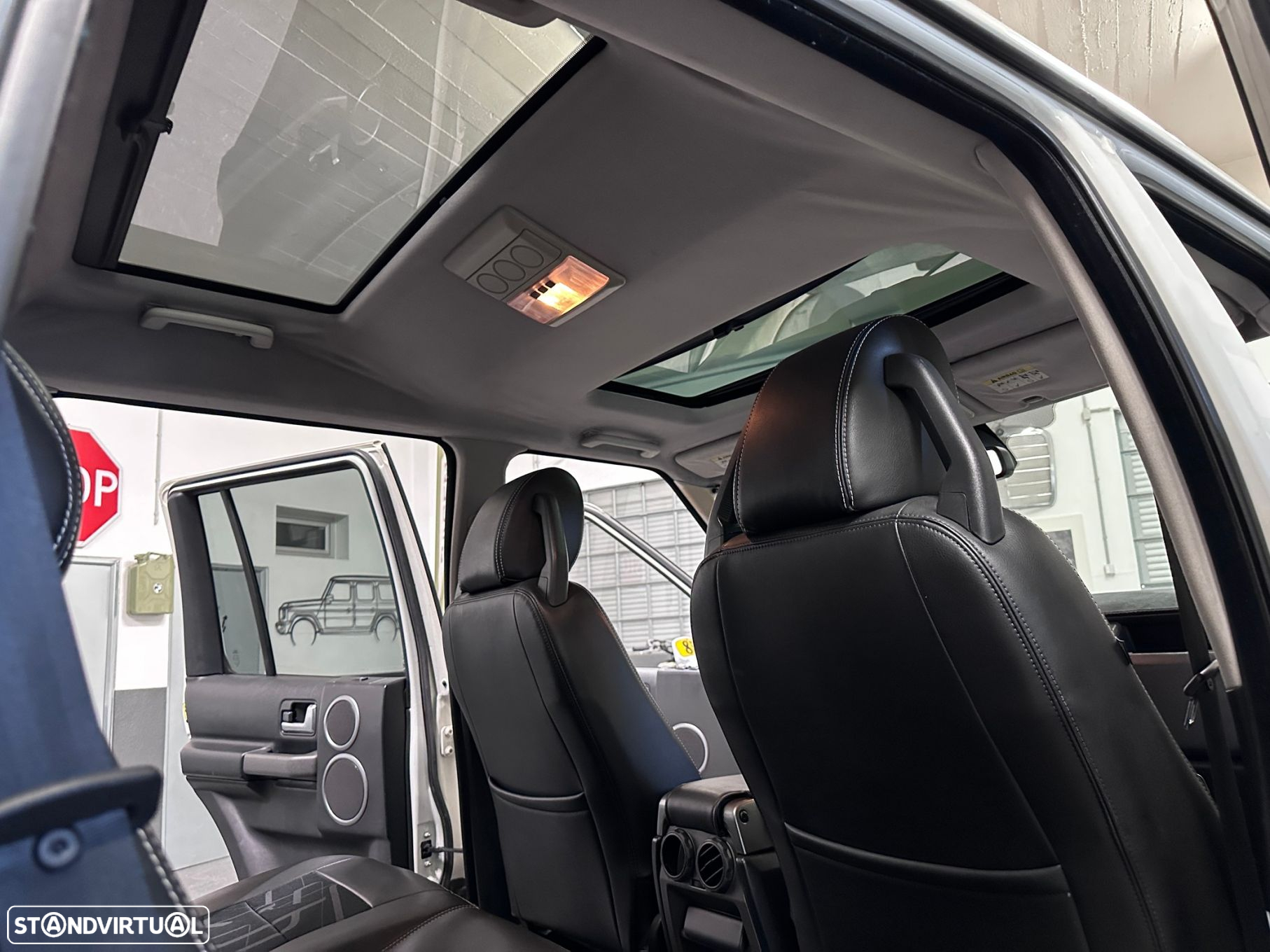 Land Rover Discovery 3 2.7 TD V6 SE Auto. - 13