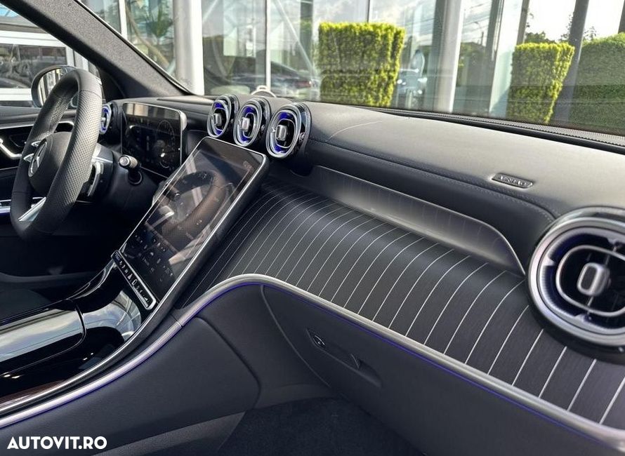 Mercedes-Benz GLC 300 e 4Matic 9G-TRONIC AMG Line Advanced - 16