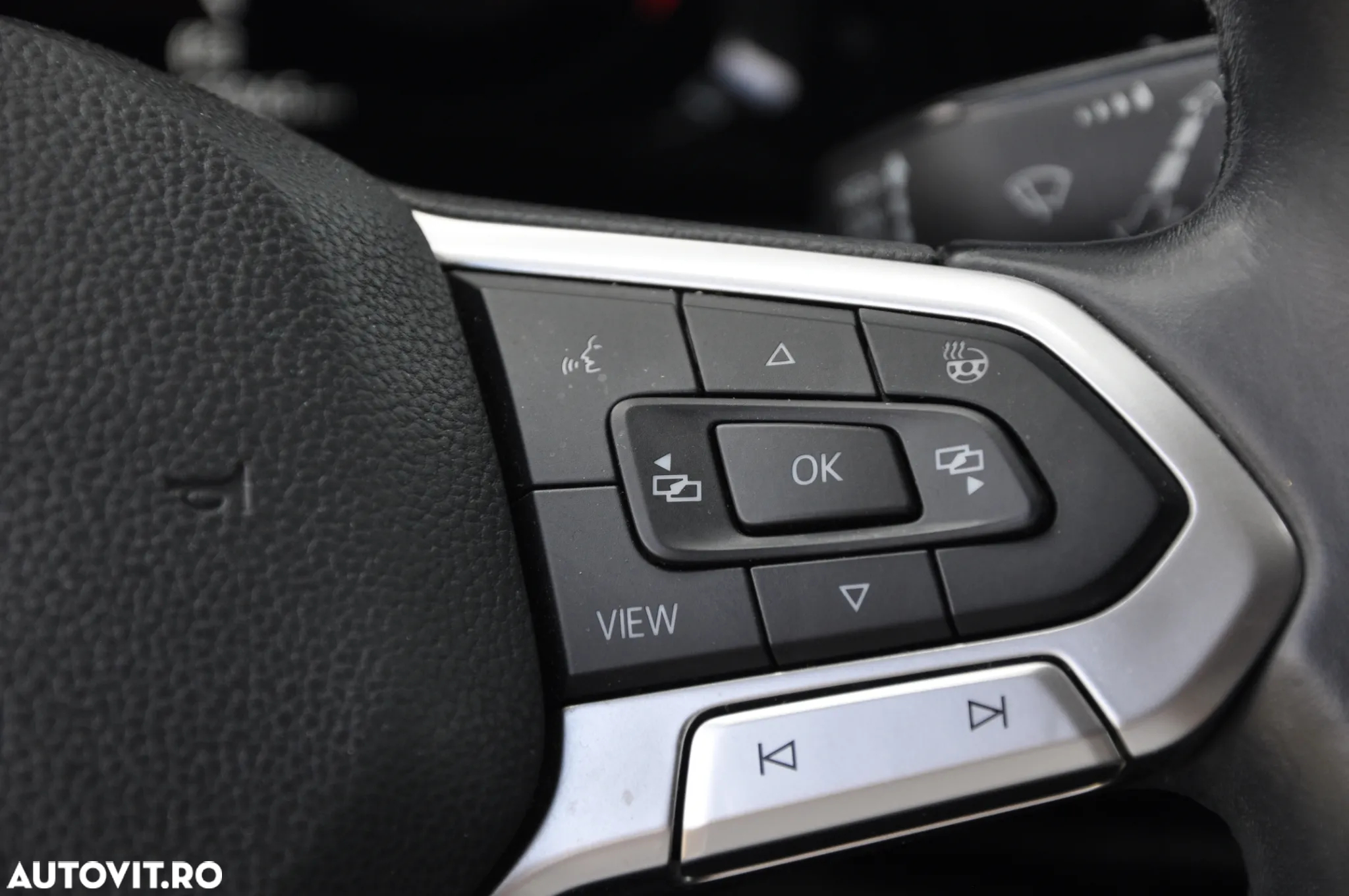 Volkswagen Golf 2.0 TDI Life - 20