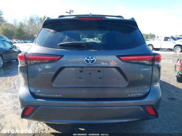 Toyota Highlander - 8