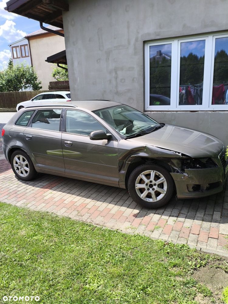 Audi A3 Sportback - 1