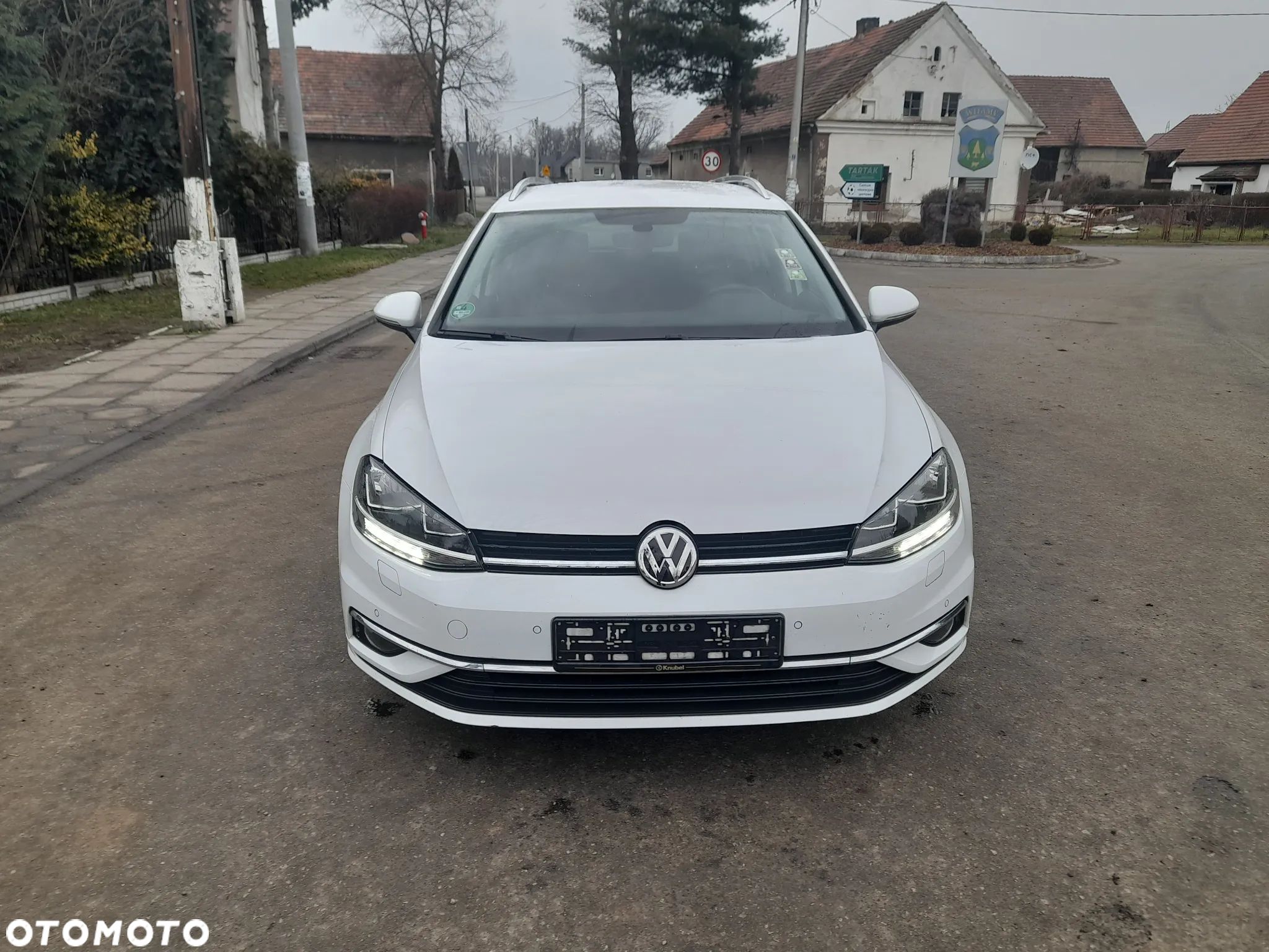 Volkswagen Golf 1.0 TSI (BlueMotion Technology) Comfortline - 1