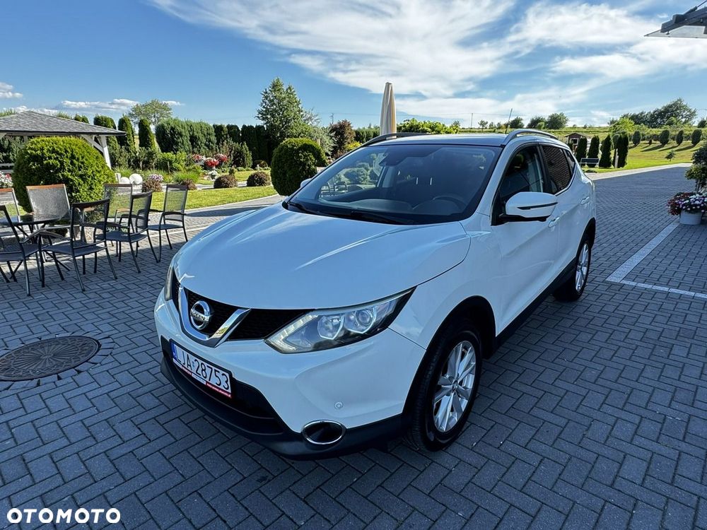 Nissan Qashqai 1.5 dCi TEKNA - 6