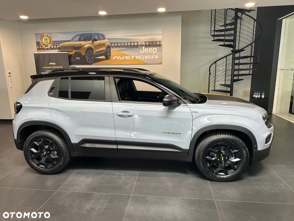 Jeep Avenger 1.2 T3 mHEV The North Face 4xe eDCT6 - 4