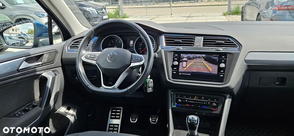 Volkswagen Tiguan 1.5 TSI OPF ACTIVE - 16