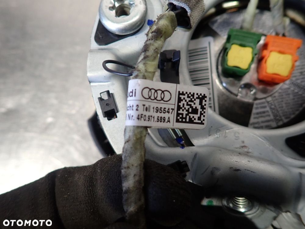 PODUSZKA KIEROWCY AUDI A6 C6 4F0880201BA - 5