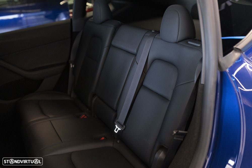 Tesla Model Y Standard - 16
