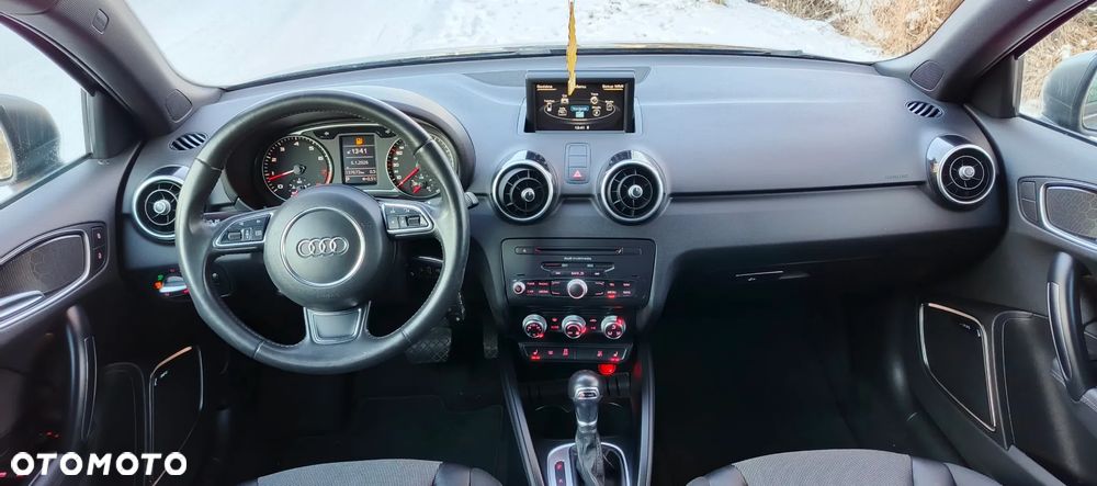 Audi A1 Sportback 1.4 TFSI S tronic S line Sportpaket - 15