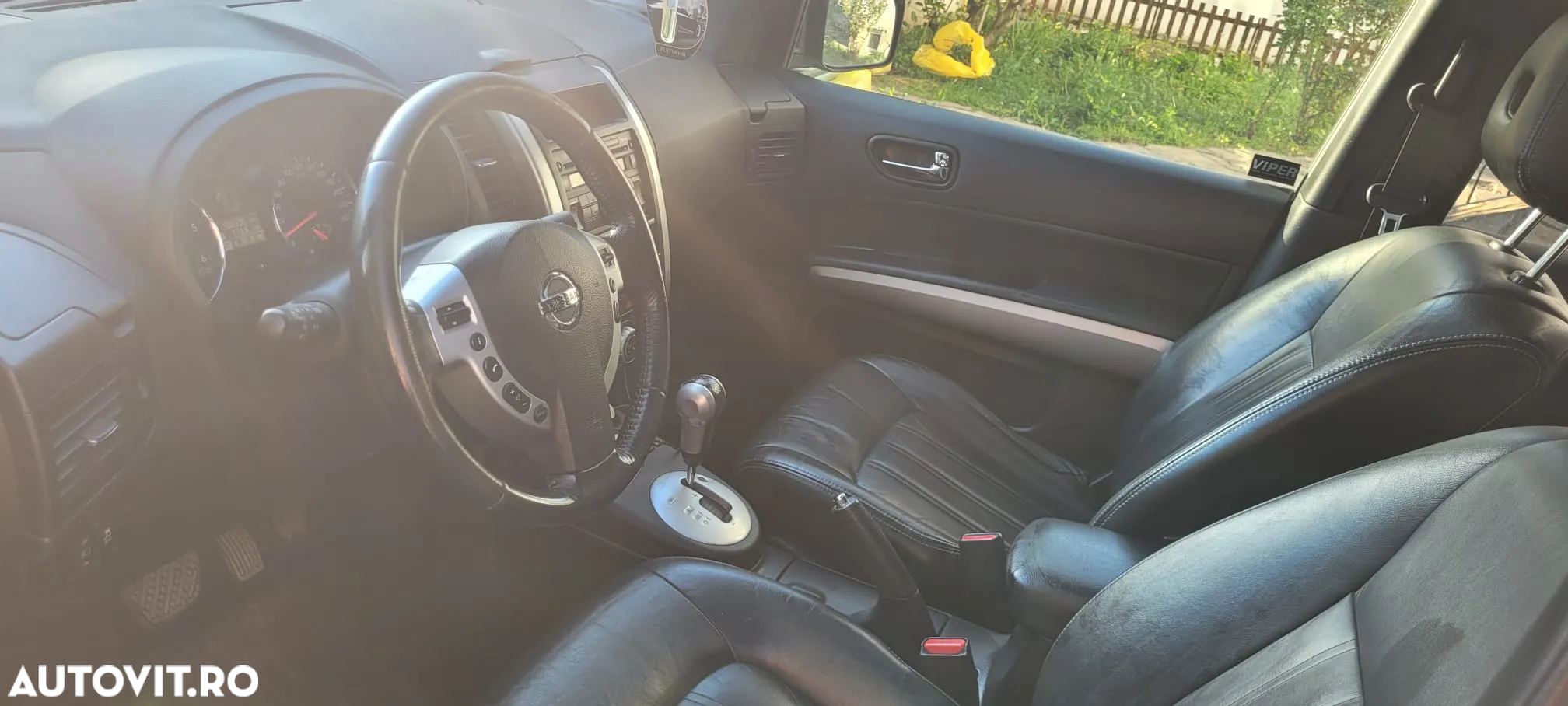 Nissan X-Trail 2.0 dCi DPF All Mode 4X4-i Elegance Aut - 2