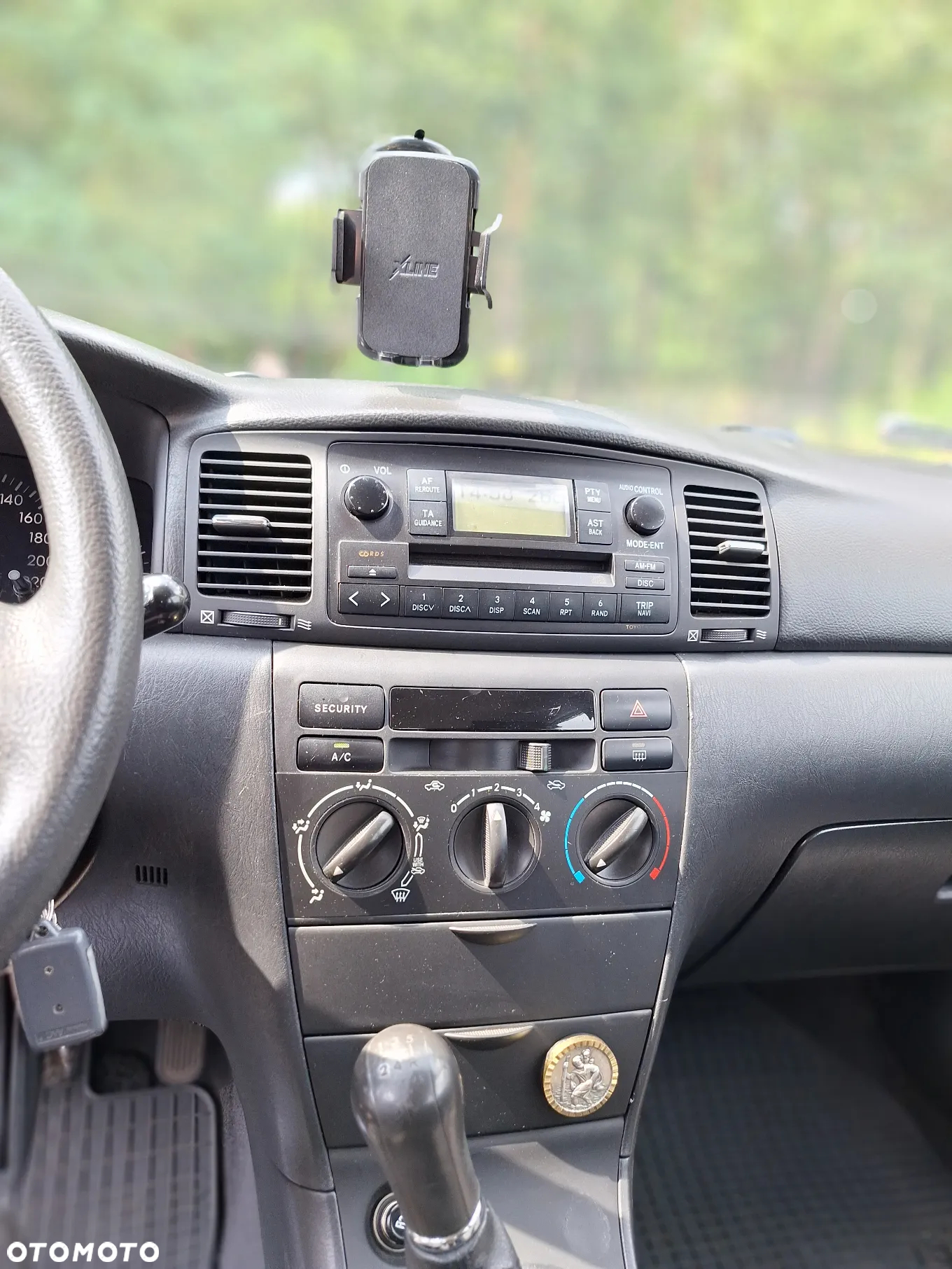 Toyota Corolla 1.6 VVT-i Sol - 28