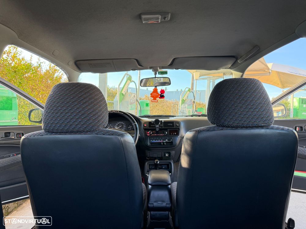 Honda Civic 1.4i S - 21