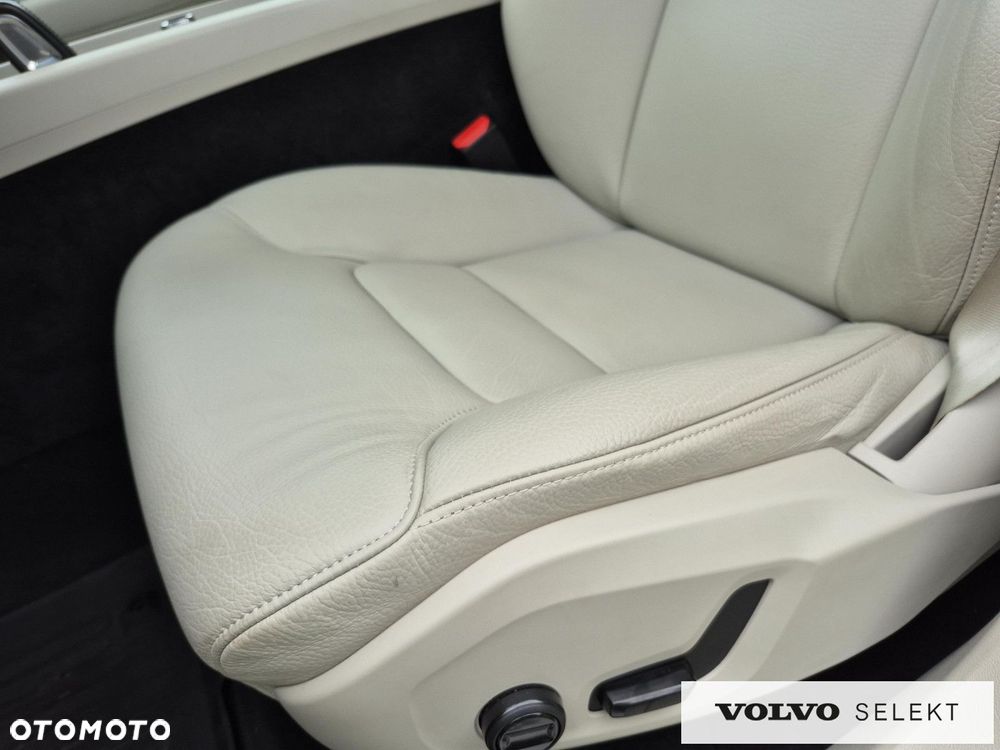 Volvo XC 60 - 13