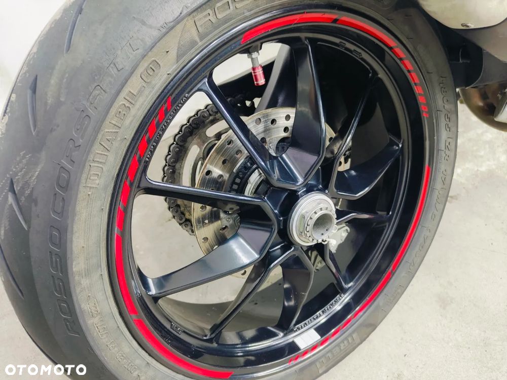 Ducati Hypermotard - 12