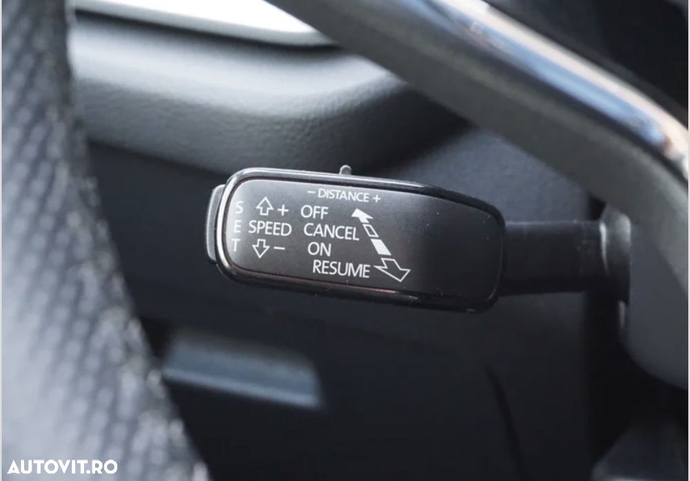 Skoda Octavia 2.0 TDI DSG Style - 9