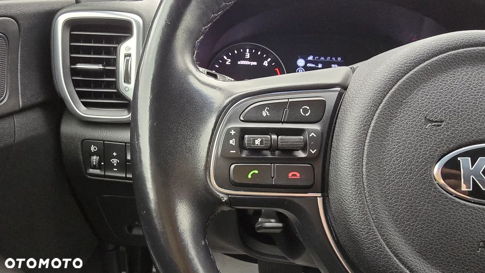 Kia Sportage 1.7 CRDI 2WD Vision - 16