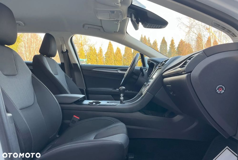 Ford Mondeo 1.5 EcoBoost Titanium - 23