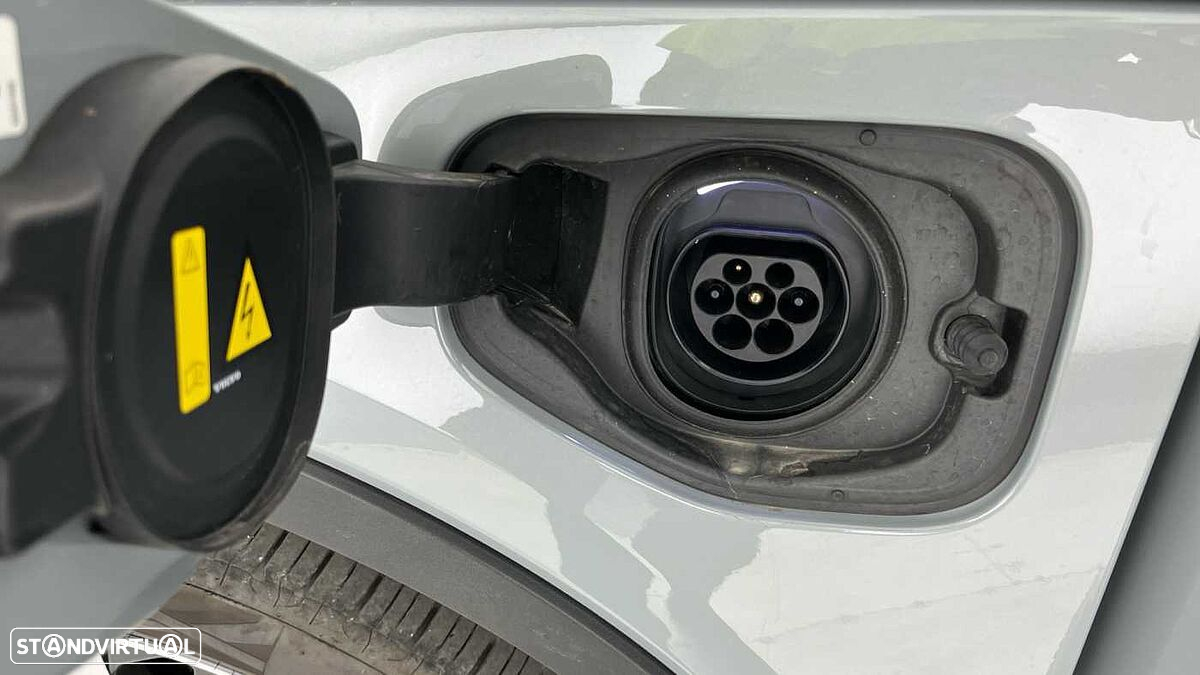 Volvo XC 40 - 33