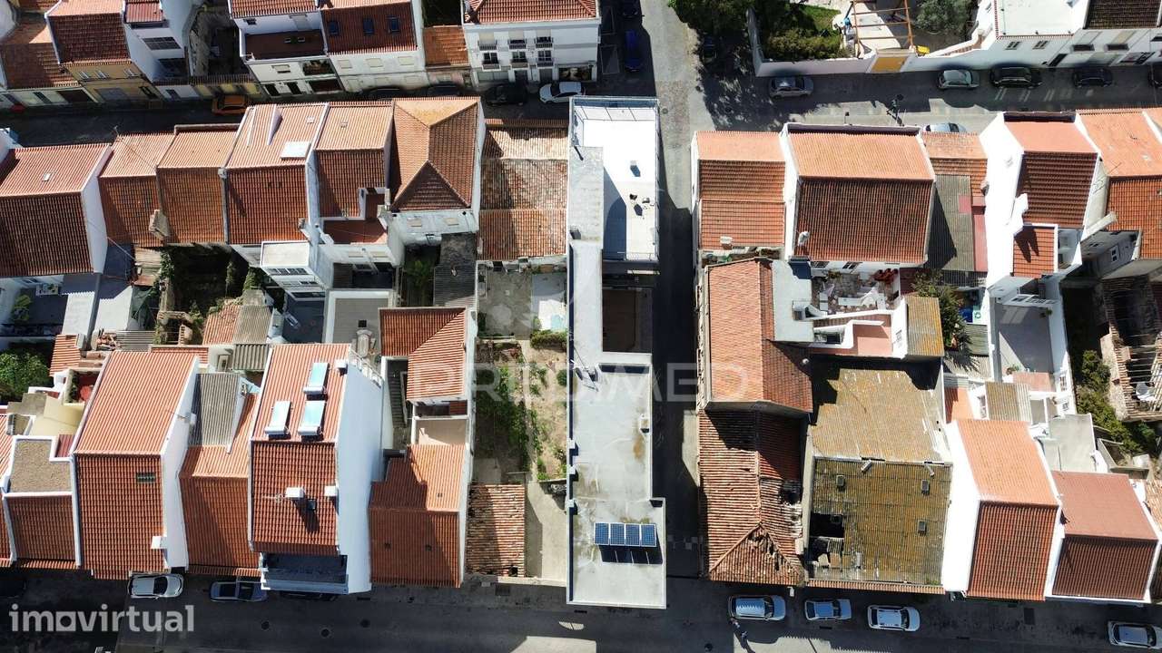 Prédio para reconstrução - Grande imagem: 3/10