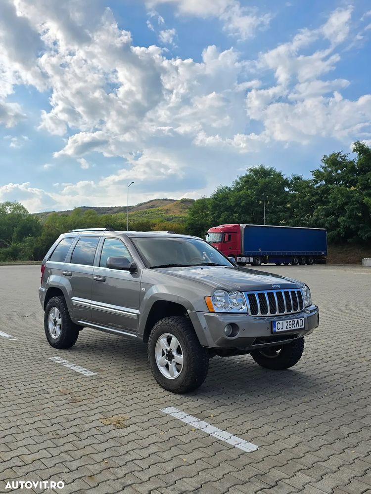 Jeep Grand Cherokee - 9