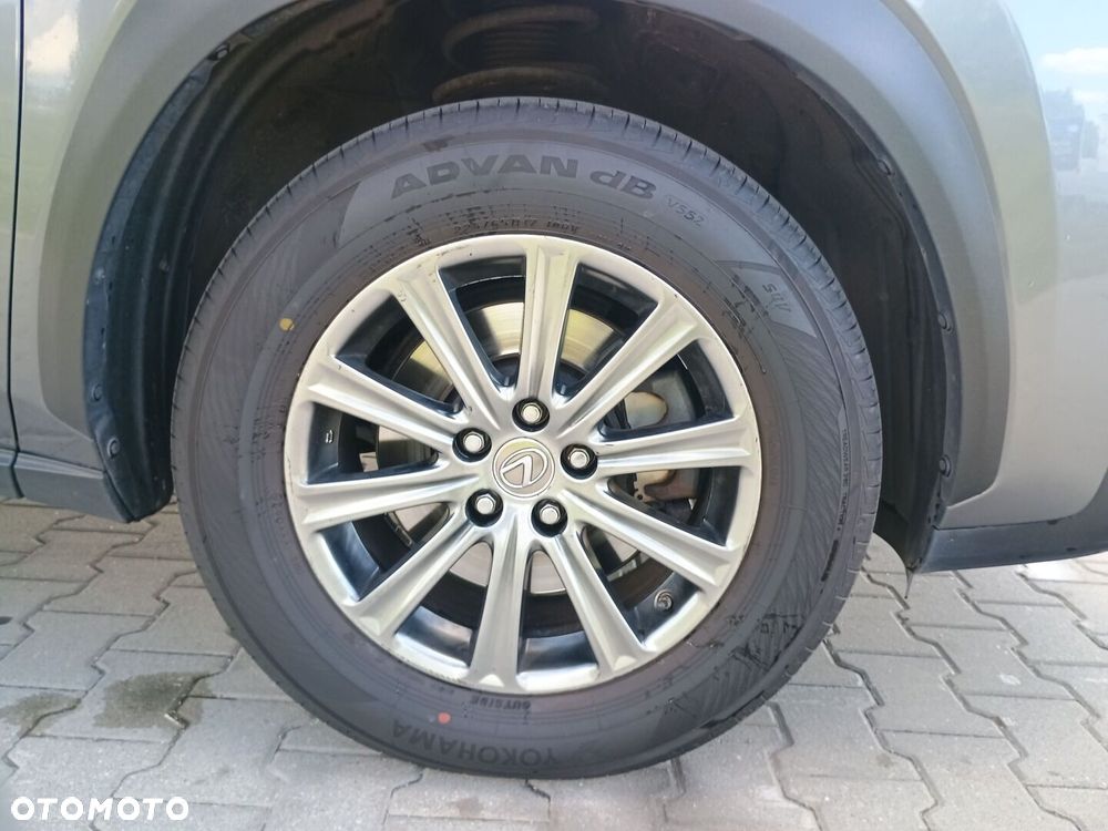 Lexus NX 300h Business Edition AWD - 10