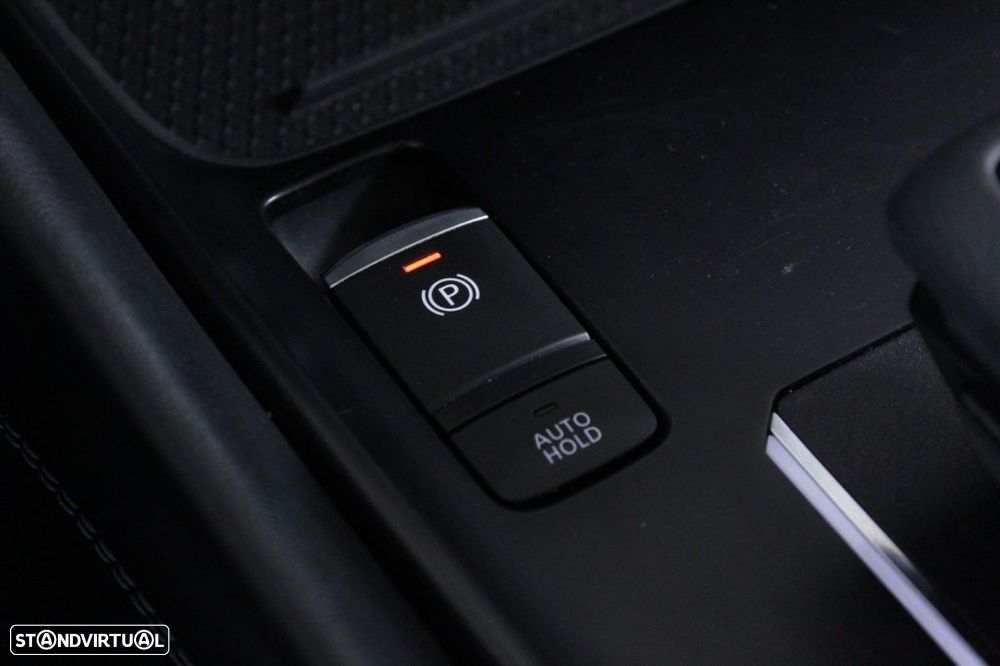 Nissan Qashqai 1.3 DIG-T N-Connecta LED+TT Xtronic - 29