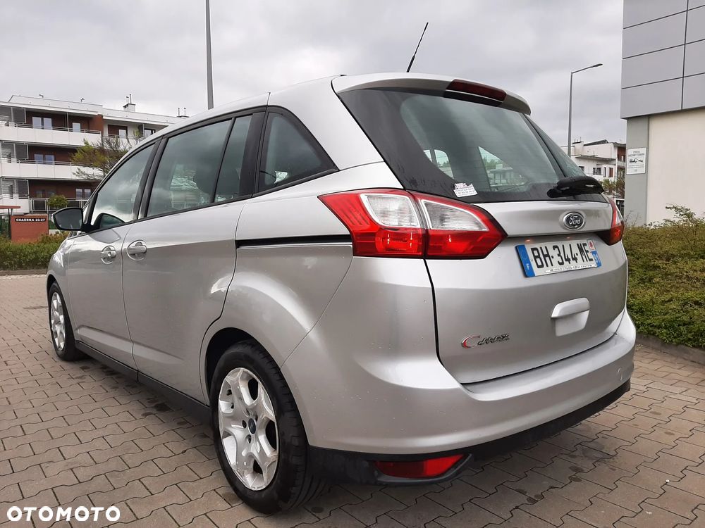 Ford Grand C-MAX - 7