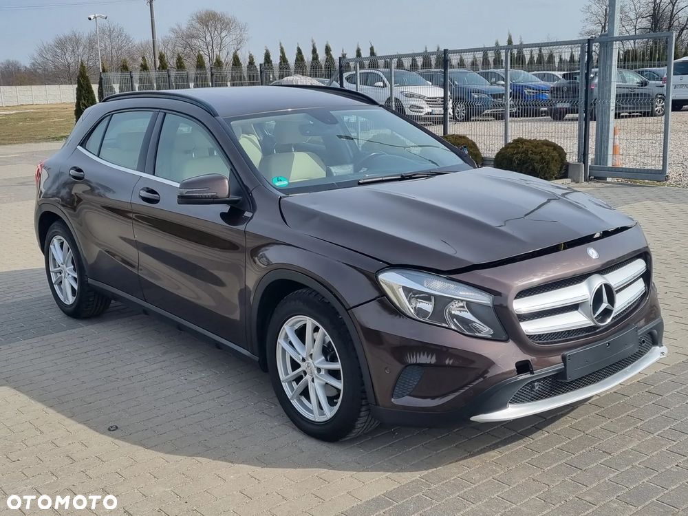 Mercedes-Benz GLA 200 (CDI) d 7G-DCT - 1