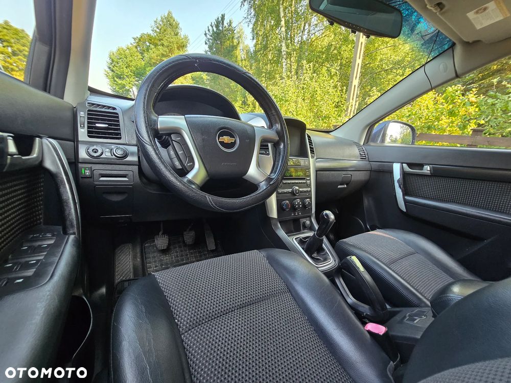 Chevrolet Captiva 2.4 4WD 7 Sitzer LT - 33