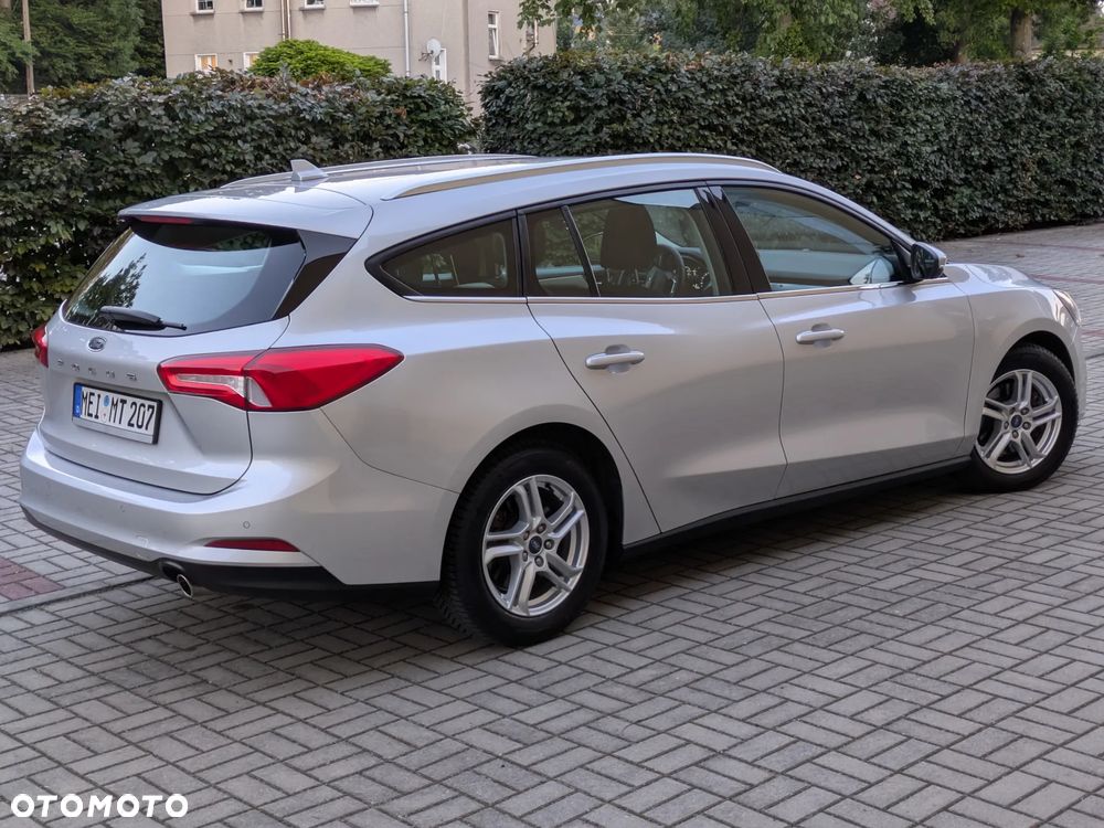 Ford Focus 1.5 EcoBlue Start-Stopp-System COOL&CONNECT DESIGN - 8