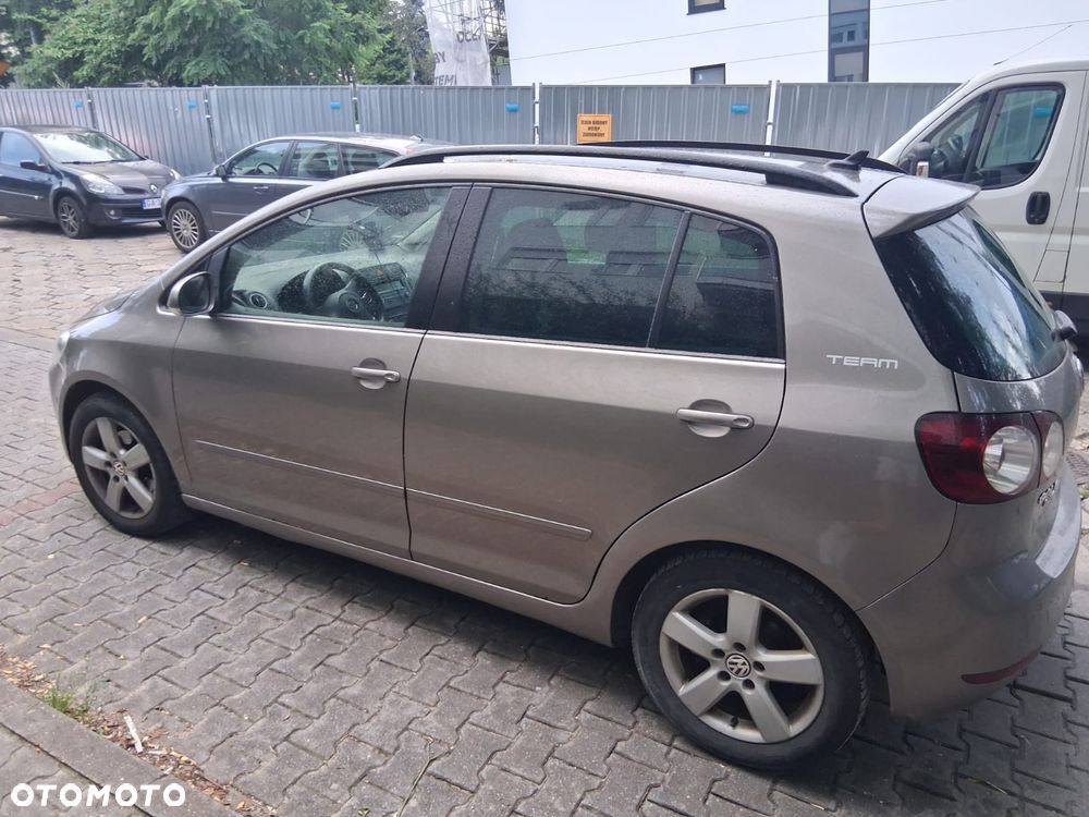 Volkswagen Golf 1.6 TDI BlueMot Comfortline - 6
