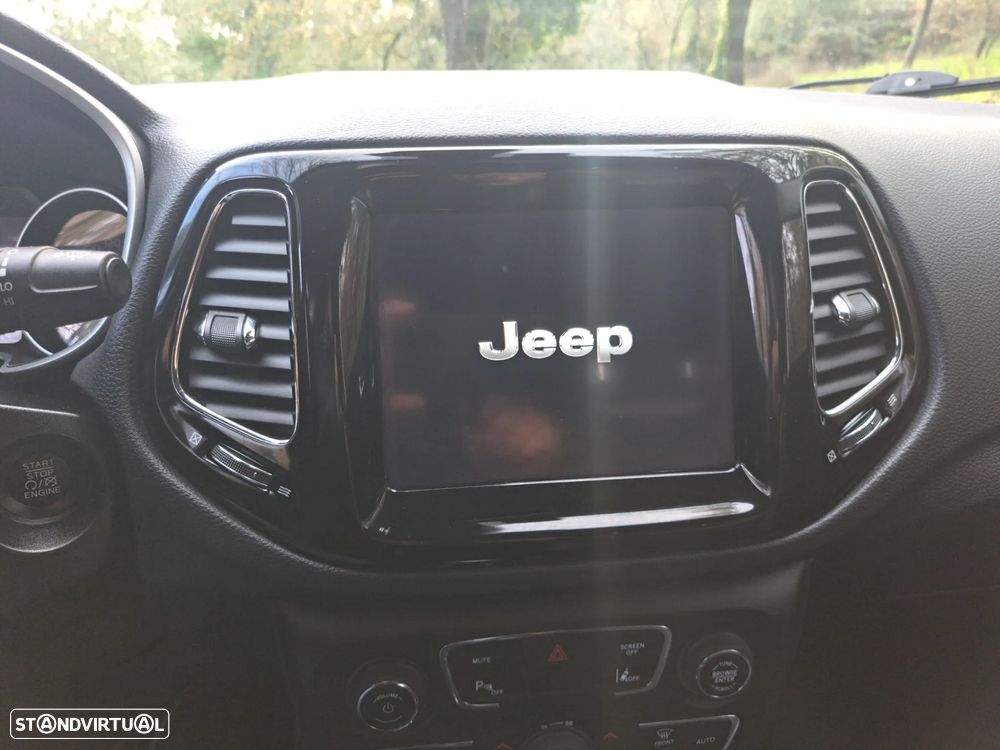 Jeep Compass 1.6 M-Jet Limited - 21
