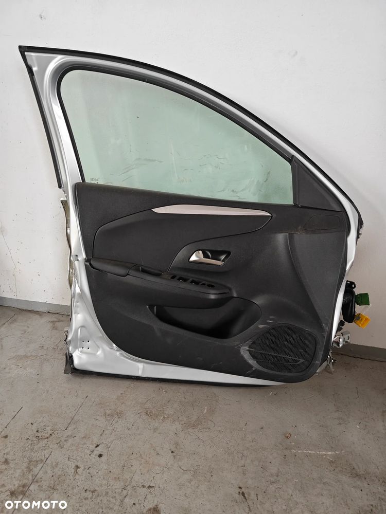 Opel Corsa 1.2 Elegance S&S - 29