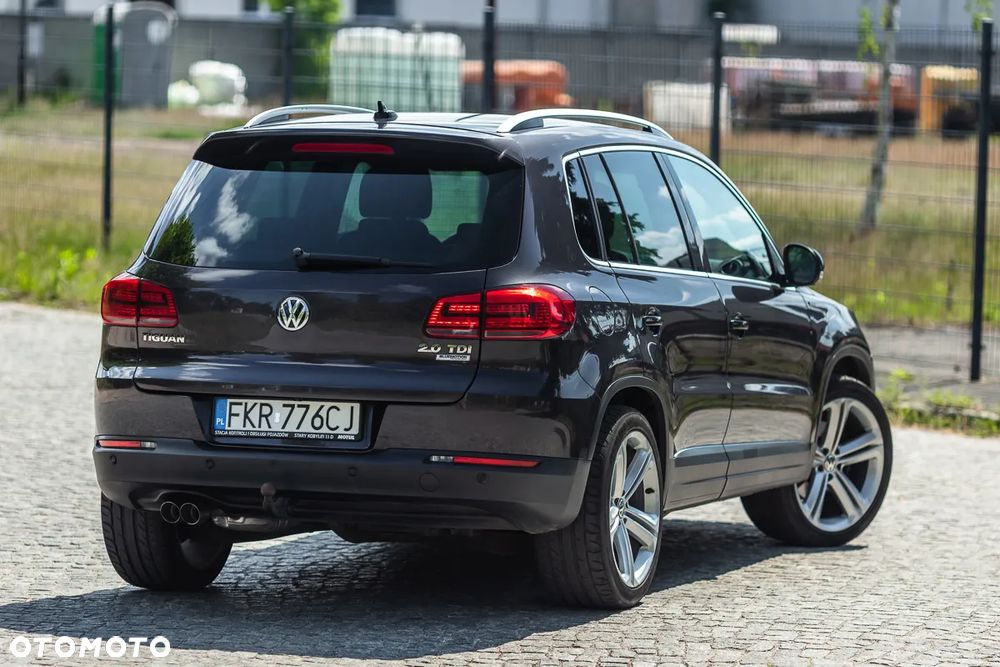 Volkswagen Tiguan 2.0 TDI SCR BlueMotion Technology Lounge Sport & Style - 11