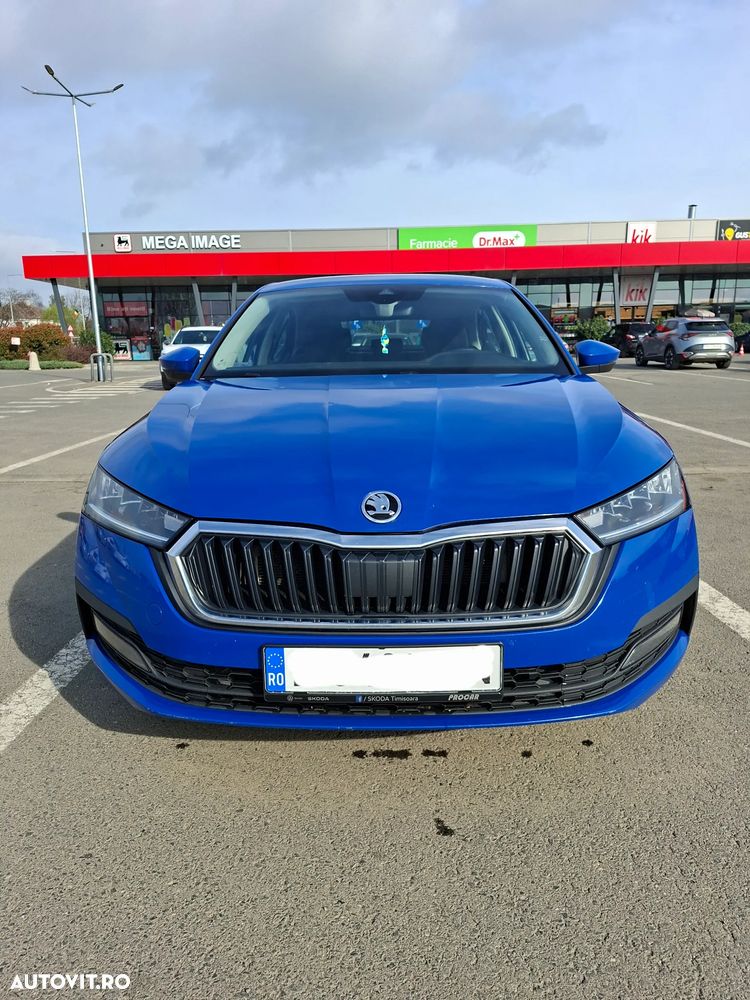 Skoda Octavia 2.0 TDI DSG Ambition - 3