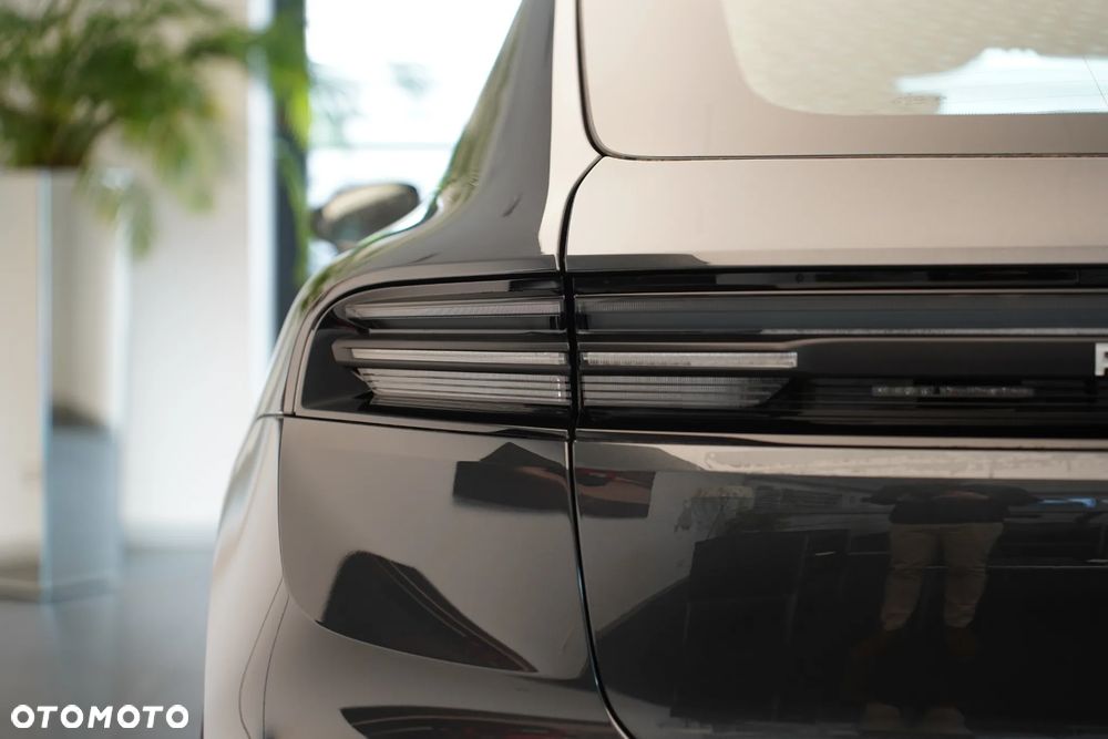 Porsche Macan - 29